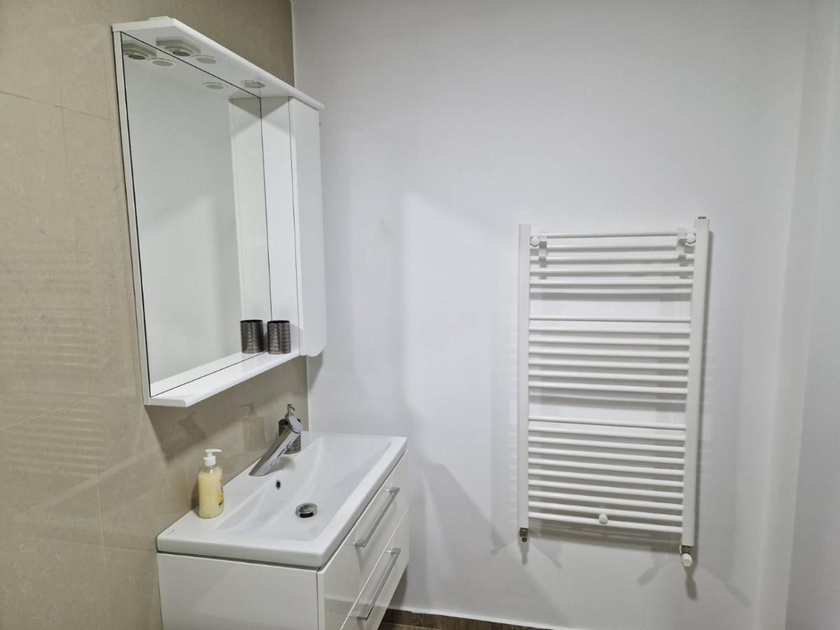 Danube Apartman Brăila Kültér fotó